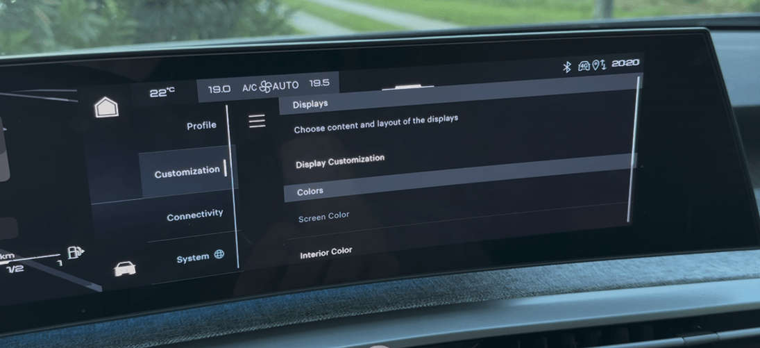 The category list scroll bar is in the wrong place